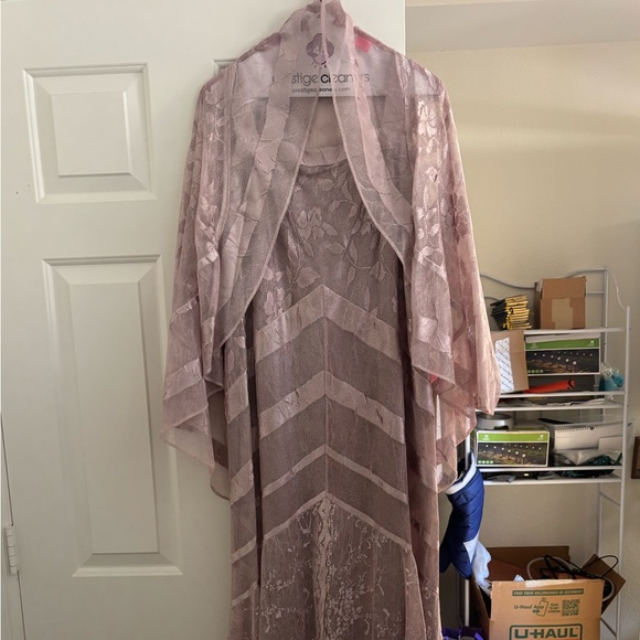 Dresses & Skirts - Pink Lace Dress with Shawl
